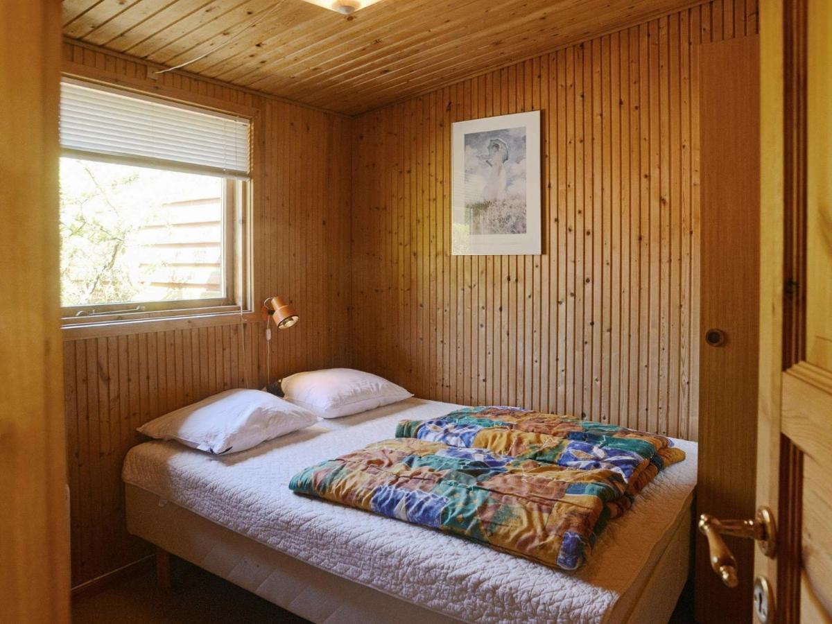 6 Person Holiday Home In Pr St Togeholt Екстериор снимка