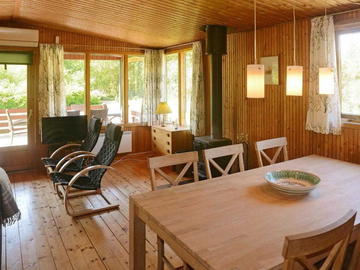 6 Person Holiday Home In Pr St Togeholt Екстериор снимка